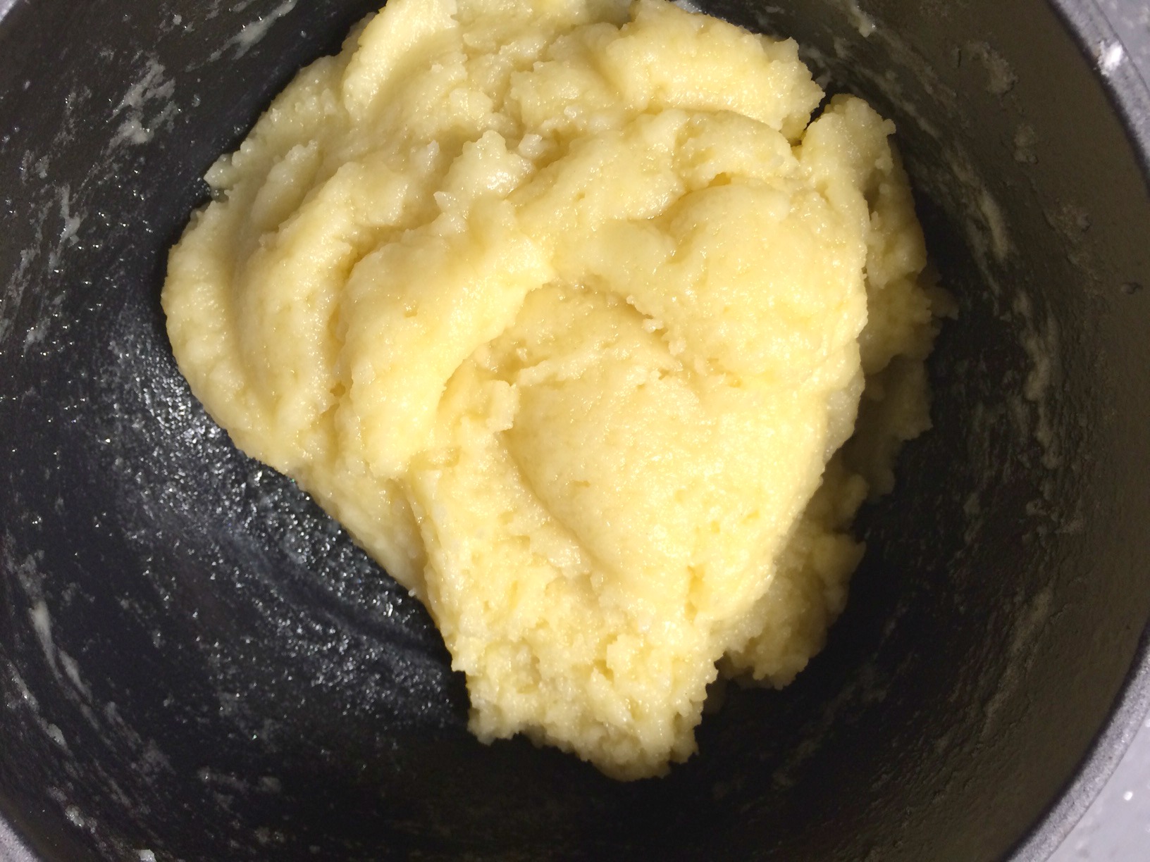 Cream puff ball dough